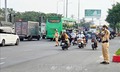 Yêu cầu cán bộ, chiến sỹ làm nhiệm vụ chỉ huy giao thông không dừng phương tiện