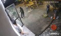 Mâu thuẫn trên TikTok, 10 người bị khởi tố sau vụ chém người tại quán bia