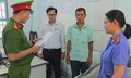 Bắt tạm giam người đàn ông dùng kéo đâm bạn nhậu
