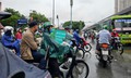 Hà Nội đón mưa dông giải nhiệt nắng nóng dài ngày
