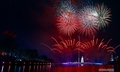 Pháo hoa rực sáng hồ Văn Lang, biển người reo vui trong đêm hội Đất Tổ