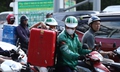 Dòng người ùn ùn rời Thủ đô nghỉ lễ 30/4, cửa ngõ và vành đai ken đặc phương tiện