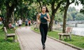 Tại sao đi bộ ngắt quãng giúp 'đốt mỡ' nhanh hơn đi bộ thường?