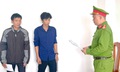 Khởi tố 2 người đàn ông đánh hàng xóm vì tiếng hát karaoke