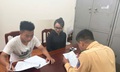 Tịch thu phương tiện của thiếu niên dùng chân điều khiển xe mô tô trên đường