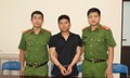 Vận động thành công 2 đối tượng truy nã ra đầu thú
