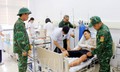 Tin mới vụ 7 thuyền viên tàu cá bị chìm trên biển lúc rạng sáng do giông lốc
