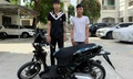 Quên khóa cửa ô tô, chủ xe mất tài sản gần 120 triệu đồng 