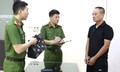 Đập kính ô tô lấy túi LV và gần 700 triệu đồng rồi trốn qua nhiều tỉnh thành