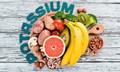Vì sao người sau tuổi 60 nên bổ sung thực phẩm giàu kali?
