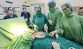 Bé gái bụng to bất thường, cảnh giác với khối u buồng trứng 