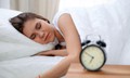 Tại sao lại bị bóng đè, khi nào cần đi khám?