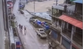 Kinh hoàng khoảnh khắc lũ quét đổ ập, cuốn phăng khu dân cư ở Nepal