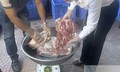 TP Hà Nội yêu cầu làm rõ phản ánh thực phẩm 'có mùi lạ' tại trường học