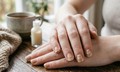 Móng tay giòn có phải dấu hiệu thiếu vi chất?