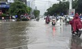 Cảnh báo mưa dông kèm lốc sét khu vực nội thành Hà Nội 