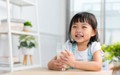 Trẻ uống sữa hạt thay sữa bò có thể thiếu dưỡng chất cho tăng trưởng chiều cao