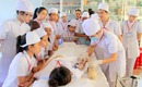 Giai đoạn 2025-2030: Đề xuất nhiều ch&#237;nh s&#225;ch hấp dẫn về học ph&#237;, học bổng để thu h&#250;t sinh vi&#234;n ng&#224;nh Y