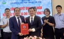 Trao quyết định c&#244;ng nhận Hội đồng trường v&#224; Chủ tịch Hội đồng trường Đại học Dược H&#224; Nội