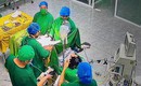 4 cán bộ y tế hiến máu cứu sản phụ ngay trong phòng mổ