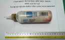 Chai nhựa dài 20cm mắc sâu trong trực tràng sau hành động tự xử của người đàn ông