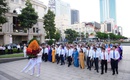 Lãnh đạo TPHCM dâng hoa tưởng nhớ Chủ tịch Hồ Chí Minh