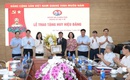 Đảng ủy Bộ Y tế tổ chức trao Huy hiệu 40 năm tuổi Đảng cho cán bộ
