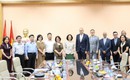 Thứ trưởng Nguyễn Thị Liên Hương tiếp, làm việc với đoàn cấp cao Công ty Pfizer