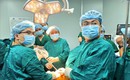 Hai người bệnh được phẫu lồng ngực đầu tiên tại Bệnh viện Phổi Nghệ An được xuất viện