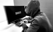 Lượt đăng k&#253; kh&#225;m trực tuyến tăng đột biến, Viện Tim TPHCM đ&#243;ng trang web do nghi bị tấn c&#244;ng