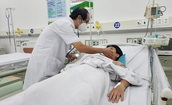 C&#242;n một bệnh nhi đang điều trị tại bệnh viện sau vụ ngộ độc b&#225;nh m&#236; ở Đồng Nai