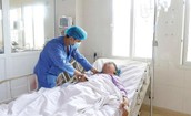 Cứu sống người đ&#224;n &#244;ng ph&#249; phổi cấp nguy kịch do suy tim thể nặng