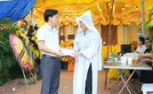 Ng&#224;nh Y tế Quảng Ninh hỗ trợ 100 triệu cho gia đ&#236;nh người hiến đa tạng mang lại sự sống cho 7 người
