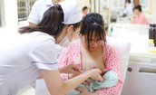 Tuần lễ Thế giới Nu&#244;i con bằng sữa mẹ 2025: Lan tỏa th&#244;ng điệp y&#234;u thương từ d&#242;ng sữa mẹ