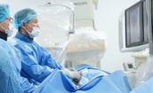 Đau đầu, kh&#243; n&#243;i, người phụ nữ bị nhồi m&#225;u n&#227;o do căn bệnh hiếm gặp