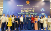 Không khí rộn ràng trước giờ diễn ra Lễ trao giải cuộc thi 'Cơ sở Y tế Xanh - Sạch - Đẹp'