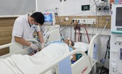 BV Bạch Mai hội chẩn toàn viện cứu 7 nạn nhân ngộ độc khí clo