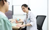 Tầm soát ung thư vú miễn phí cho 600 phụ nữ từ 25 tuổi