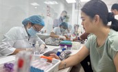 Người từ 18 tuổi trở lên khi khám sức khỏe định kỳ được làm những gì?