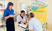 Đưa bác sĩ về xã giúp người dân thay đổi thói quen ‘có bệnh mới đi khám’