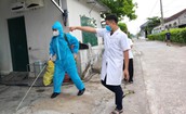 Một học sinh mắc sốt xuất huyết, địa phương khẩn trương phòng dịch