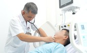 Được cứu sống sau vụ ngạt khí tại trang trại nuôi lợn, các nạn nhân xúc động cảm ơn bác sĩ Bệnh viện Bạch Mai cơ sở Ninh Bình