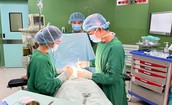 Thanh niên bị gãy dương vật do thói quen tự bẻ khi cương cứng