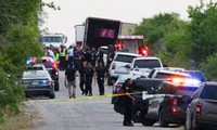 Mỹ: 46 người di cư tr&#225;i ph&#233;p chết ngạt trong khoang xe tải đầu k&#233;o