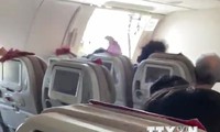 Người đ&#224;n &#244;ng mở cửa m&#225;y bay Asiana Airlines c&#243; thể bị phạt 10 năm t&#249;