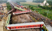 Việt Nam chia buồn vụ tai nạn đường sắt khiến h&#224;ng ngh&#236;n người thương vong ở Ấn Độ
