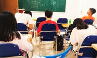 H&#224;ng loạt địa phương chấn chỉnh việc dạy th&#234;m, lạm thu đầu năm học