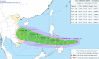 Bão số 13 khi vào Biển Đông có thể giật cấp 17