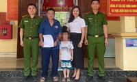 C&#244;ng an x&#227; miền n&#250;i kịp thời đưa ch&#225;u b&#233; co giật, t&#237;m t&#225;i đến viện cấp cứu