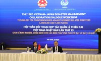 Hợp t&#225;c chia sẻ kinh nghiệm v&#224; c&#244;ng nghệ ứng ph&#243; với sạt lở đất, lũ qu&#233;t